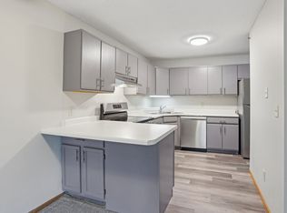 Tamarind Apartments, Minneapolis, MN 55416