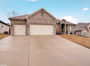 8624 Trail Creek Dr, Sherwood, AR 72120
