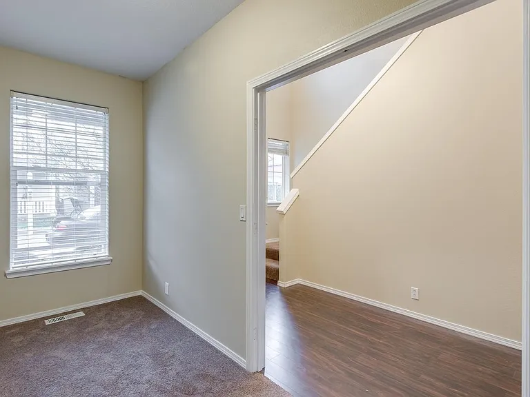 18578 SW Ping Ct — Photo 4