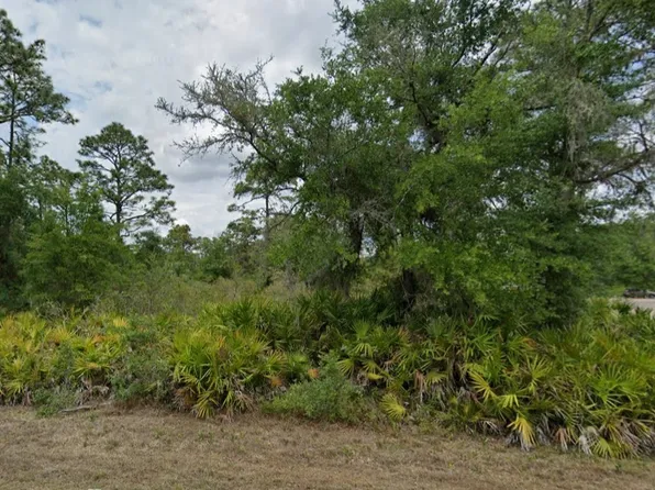 9468 N Cavewood Ave, Crystal River, FL 34428