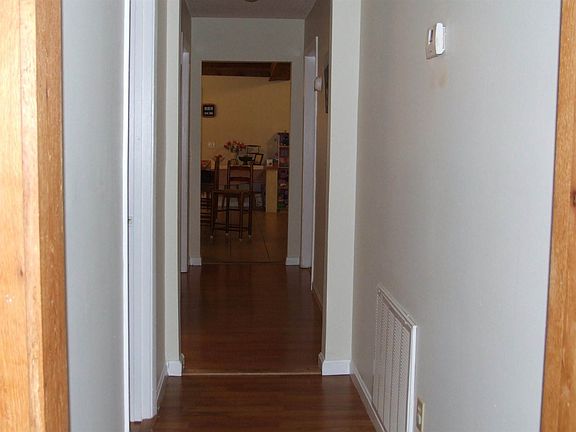 4th image of 2140 Joe Harris Ln