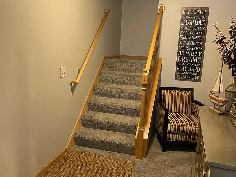 3822 Abercrombie Ln — Photo 2