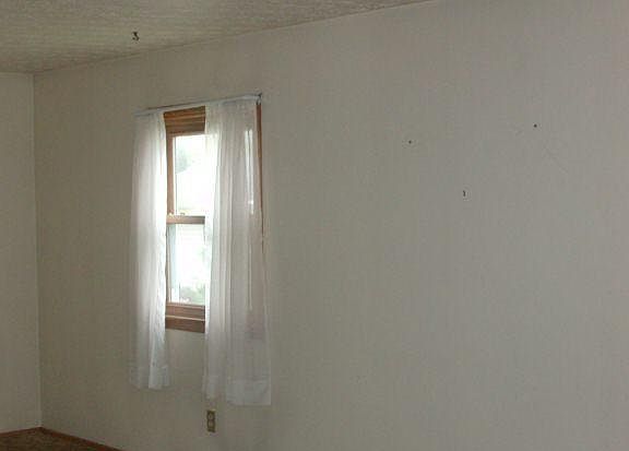 3rd image of 1032 Cleveland St
