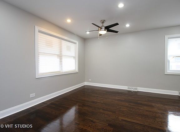 4th image of 8534 S Dorchester Ave