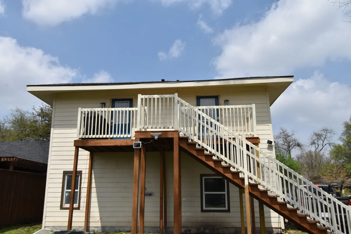 Building Photo - 5924 Bryan Pkwy #2
