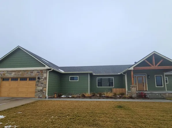 408 Stockholm Cir, Lindsborg, KS 67456