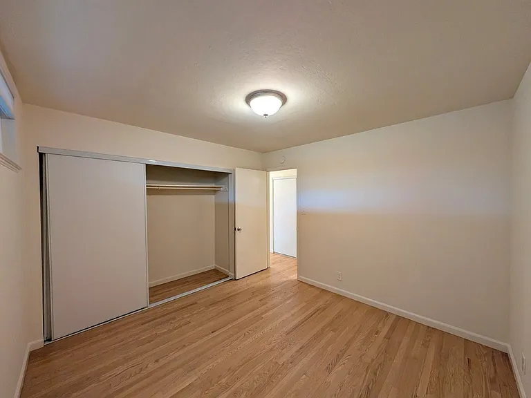 2404 Fulton Street — Photo 30