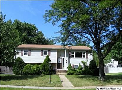 1st image of 5 Blanche Ct