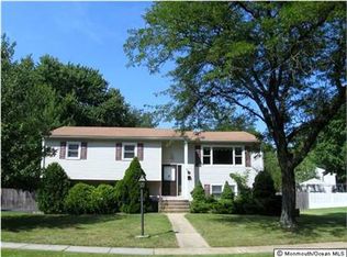 5 Blanche Ct, New Monmouth, NJ 07748