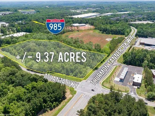 4611 Thurmon Tanner Pkwy, Flowery Branch, GA 30542