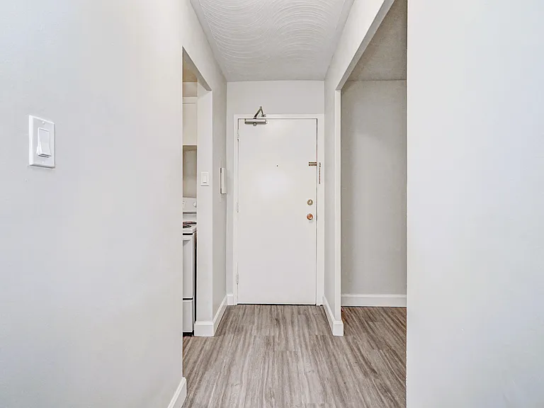 26 Willow Rd — Photo 6