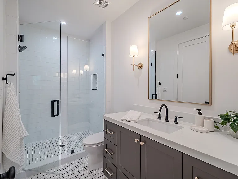4128 University Blvd #5L — Photo 15