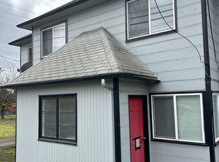 413 NW 1st Ave APT 3, Kelso, WA 98626