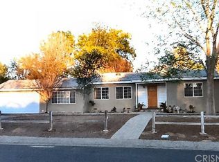 8418 Keokuk Ave, Winnetka, CA 91306