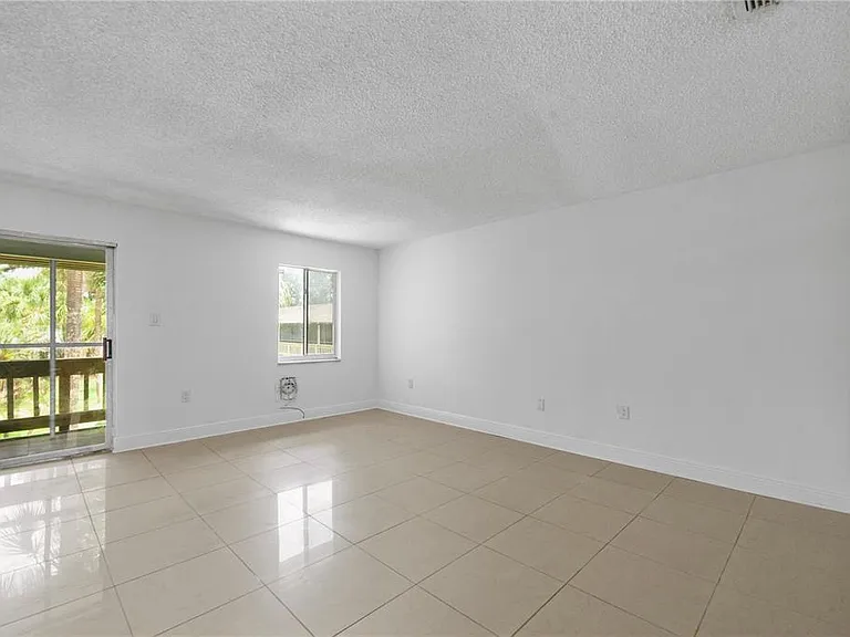4709 S Texas Ave #4709D — Photo 8