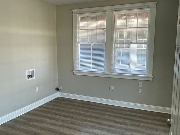 2nd image of 4639-41 S Carrollton Ave #4110-B