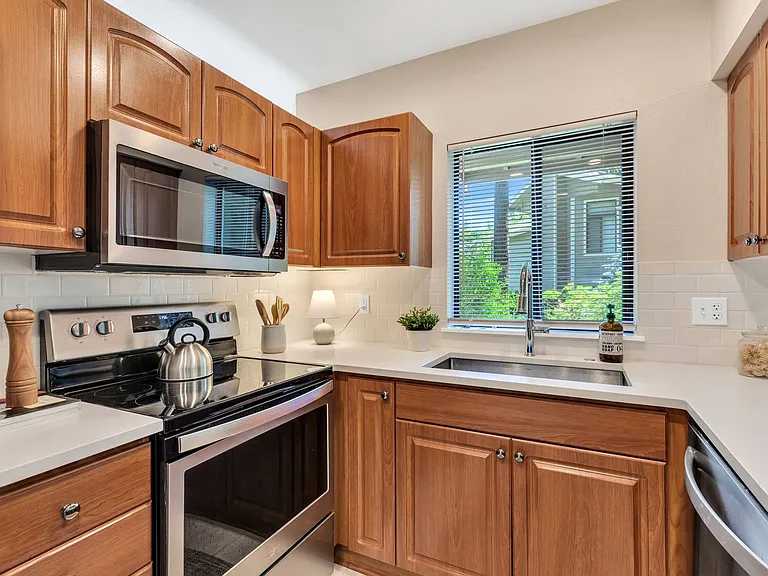 9009 Avondale Rd NE #D107 — Photo 16