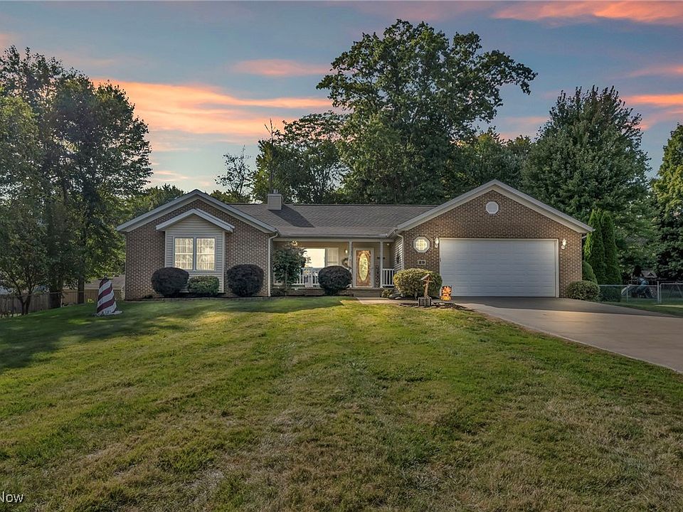 1st image of 29 Parker Ln