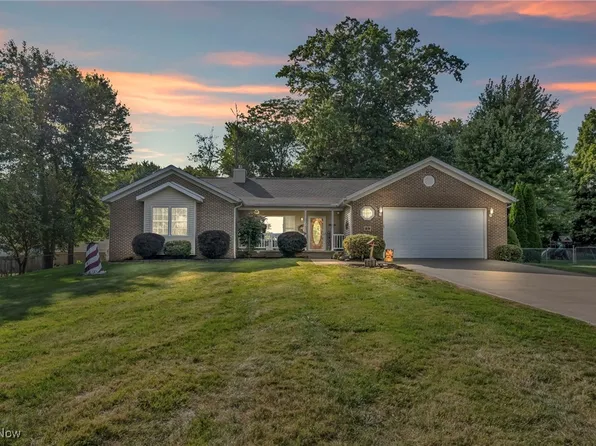 29 Parker Ln, Tallmadge, OH 44278