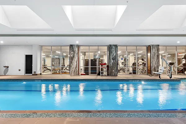 Rented by Compass | media 19