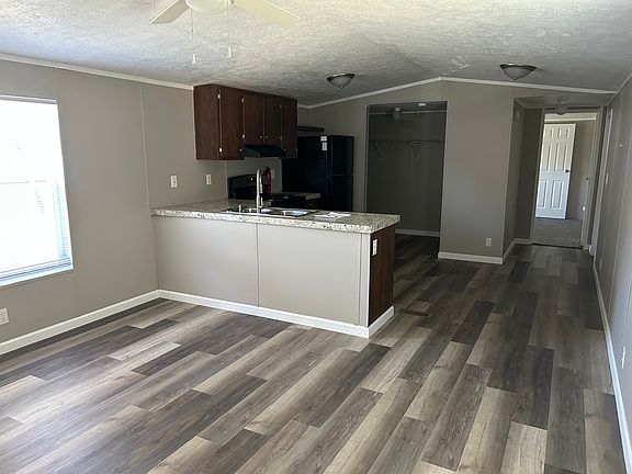 2nd image of 2620 N Washington St #14R