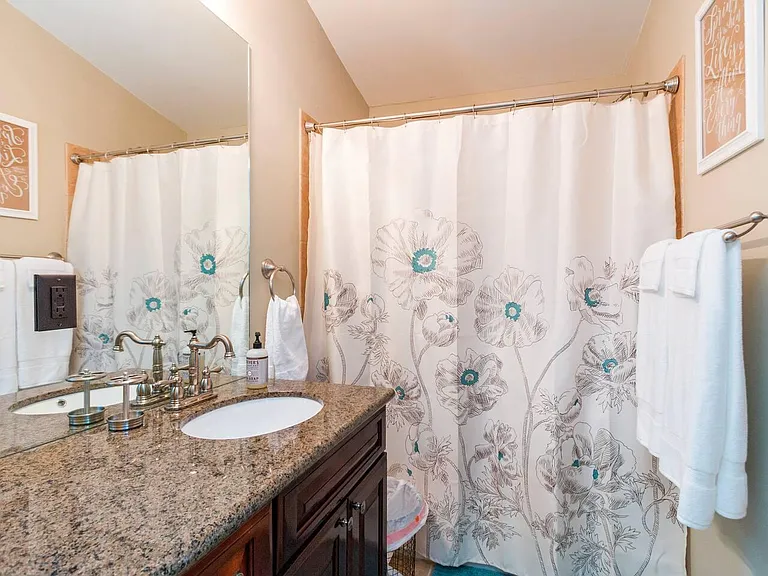 1221 Joseph Ave — Photo 12