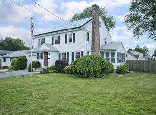 705 Allen St, Springfield, MA 01118