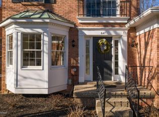 647 Breckenridge Ln, Saint Matthews, KY 40207