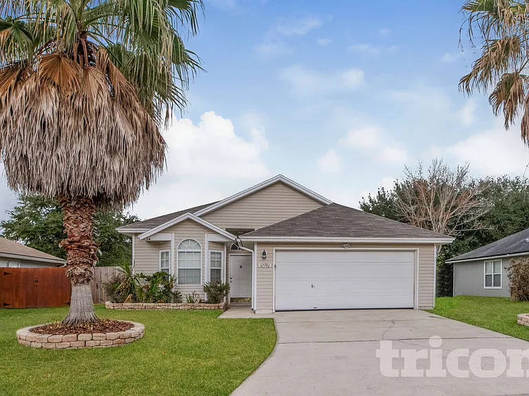 12740 Black Angus Dr — Photo 1