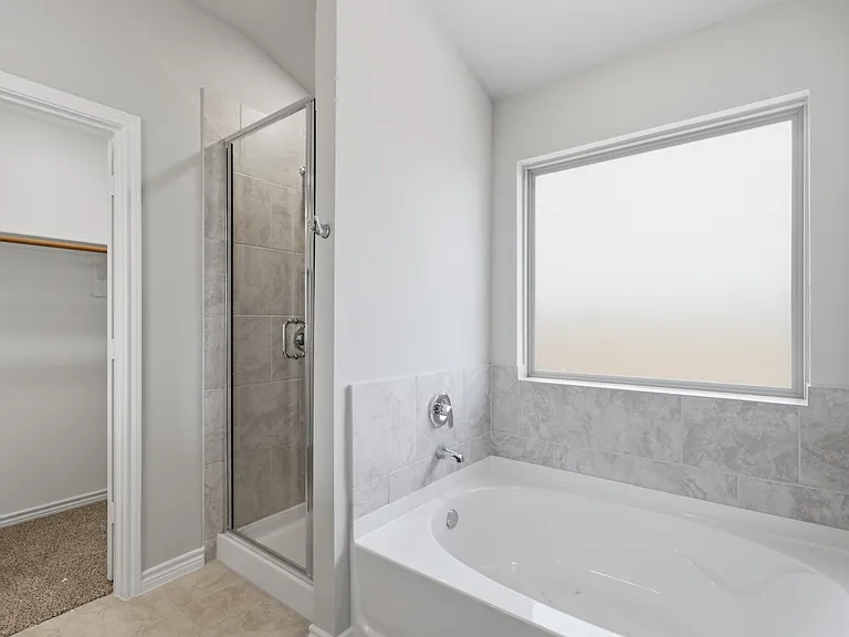 1200 Canton Dr — Photo 15