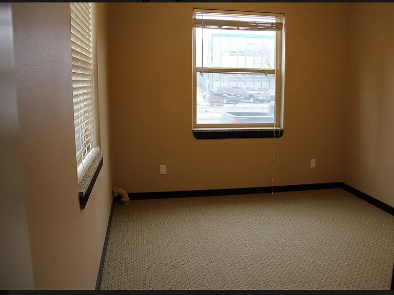 212 E 5th Ave #1 — Photo 13