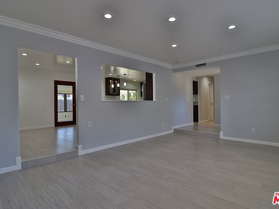 4th image of 838 N Verna Ave