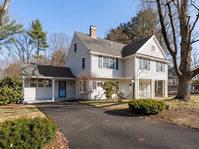 51 Winslow Rd, Reading, MA, 01867
