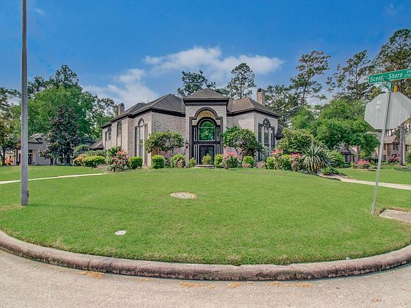 4th image of 1703 Brookside Pine Ln