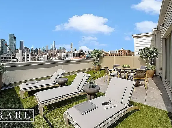 4537 11th St Unit Penthouse, Long Island City, NY 11101