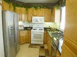 BRAND NEW GRANITE COUNTERTOPS 