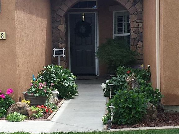 3rd image of 2733 W Newton Ct