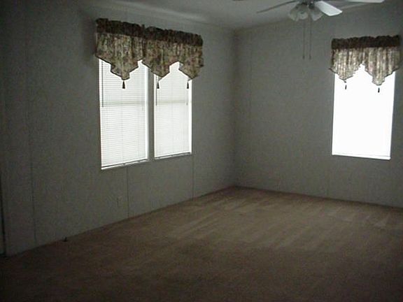 2nd image of 626 Choo Choo Ln
