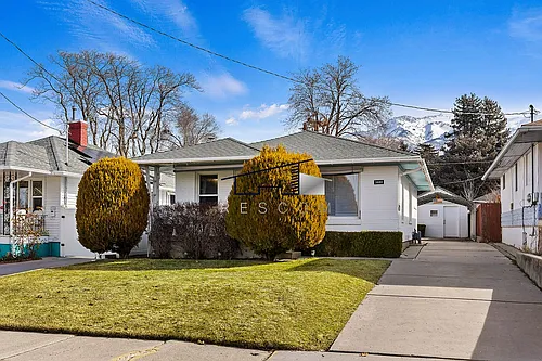 3480 Ogden Ave Photo 1