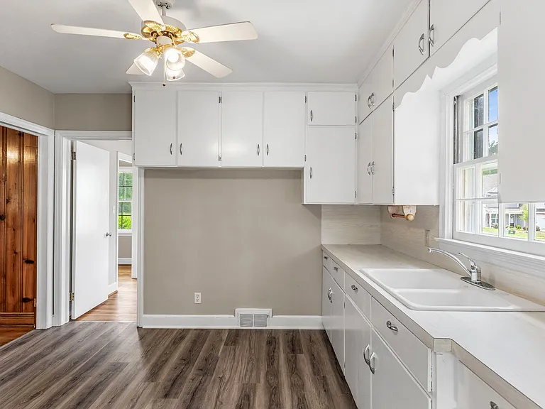 5219 Carol Ave — Photo 10