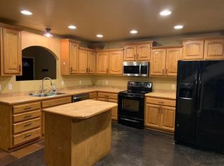 63051 E 293rd Rd, Grove, OK 74344