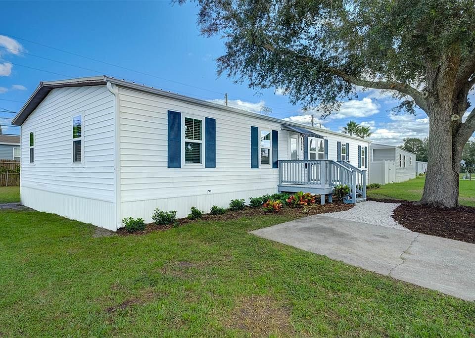 1st image of 4638 Dunkeld Ave