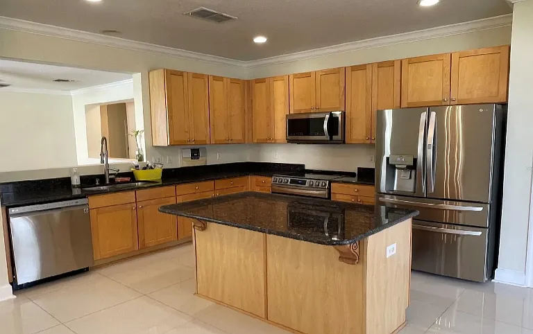 684 Cascading Creek Ln — Photo 5