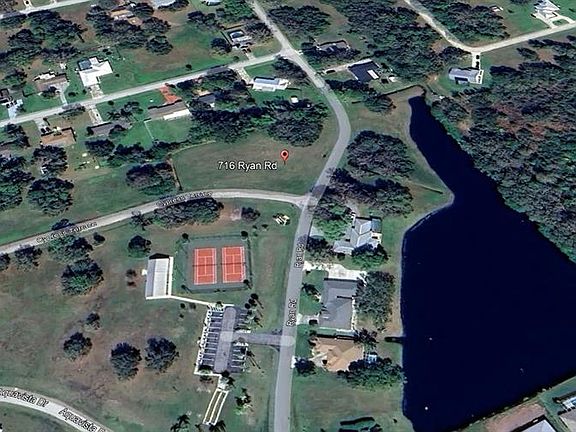 4th image of 716 Ryan Rd #2