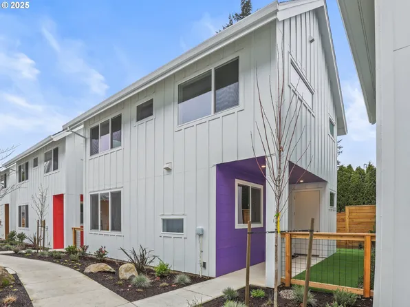 4321 NE Mason St #2, Portland, OR 97218