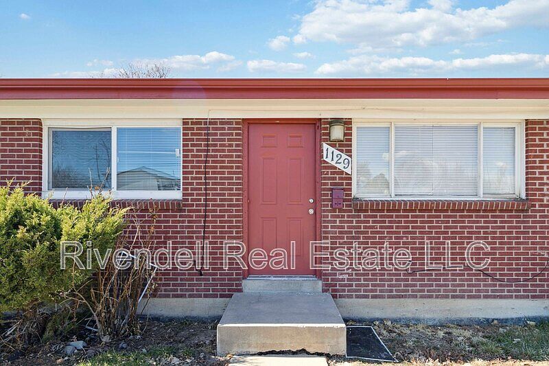 1st image of 1127 Xenia St