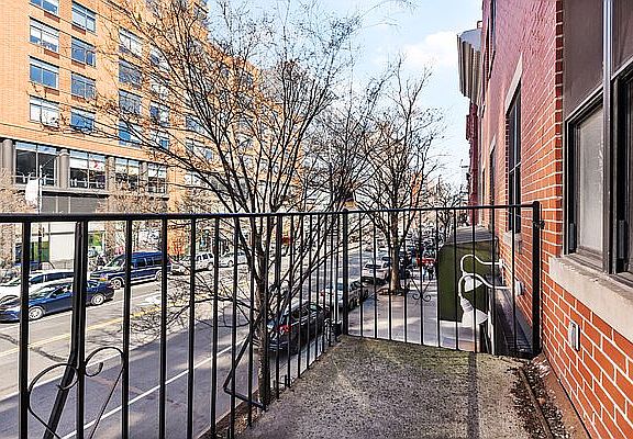 4th image of 214 Atlantic Ave #6A