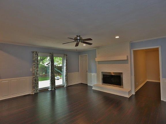 2nd image of 1812 Claiborne Pl