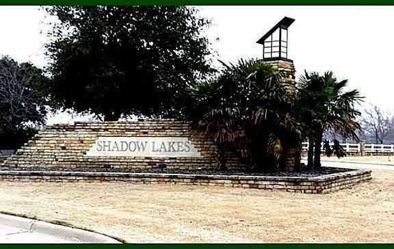 5th image of 1022 Hidden Oaks Dr