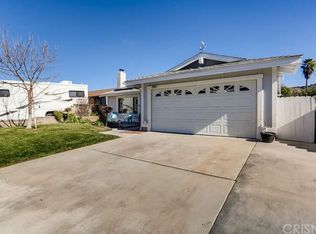 27442 Cherry Creek Dr, Santa Clarita, CA 91354